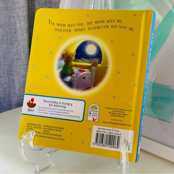 NEW The Moon Sees You & Me Baby Board Book - Picture 10 of 10